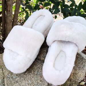 ANTHROPOLOGIE J/SLIDES "BRYCE" SZ 10 M PLUSH SHEARLING SLIDES